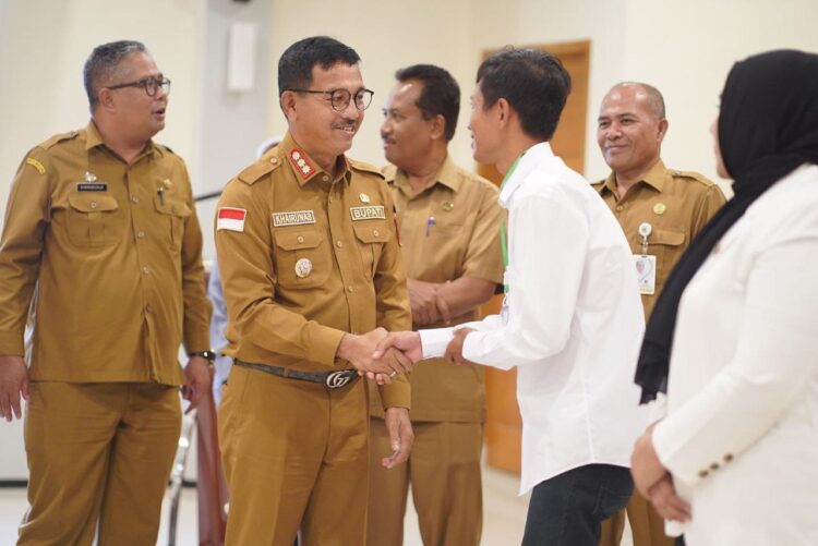 Pemerintah Solsel Dorong Pelaku IKM Penuhi Standarisasi Produk 1 sertifikasi produk— Bupati Solok H Khairunas menyampaikan agar pelaku IKM Solok Selatan dapat memenuhi legalitas produk melalui sertifikasi produk.