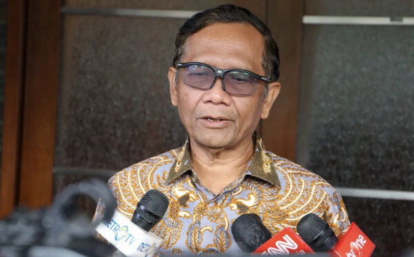 Usut Dugaan Korupsi di Kasus Pagar Laut Tangerang, Mahfud MD Desak Kejagung, Polri, dan KPK Lebih Berani 1 Mahfud MD