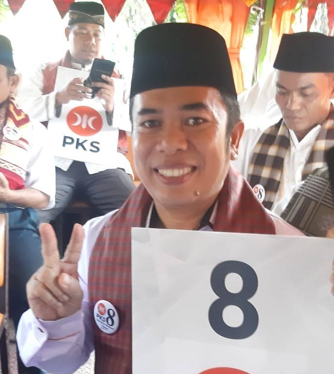 Mulyadi Muslim Resmi Didaftarkan PKS Jadi Calon Anggota DPRD Padang 1 Mulyadi Muslim, Caleg DPRD Padang dari PKS
