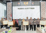 SKM Unit Pelayanan Polresta Bukittingi Raih Predikat Sangat Baik