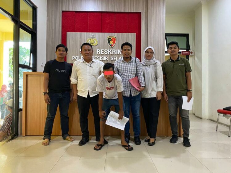 f6bda12b 4d2c 49a5 ae20 34c4d5563722