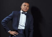 Mbappe Terpilih Jadi Pemain Terbaik Ligue 1 Empat Musim Beruntun