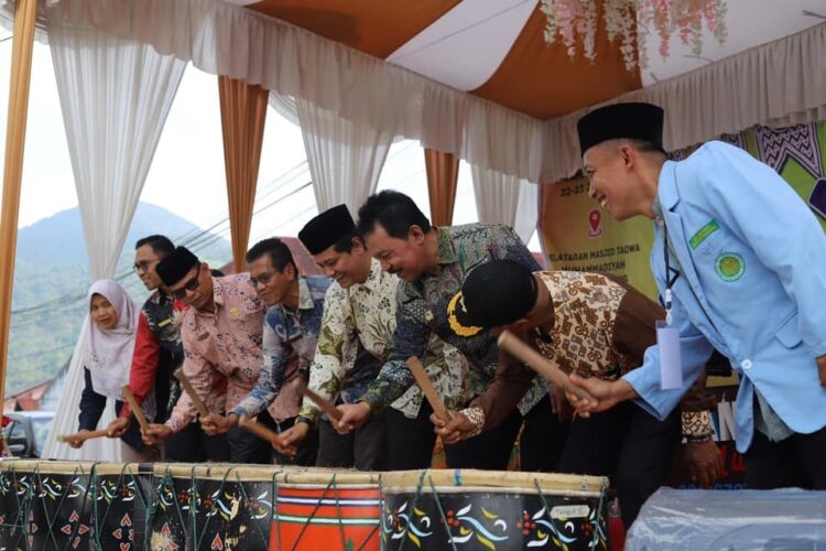 Ditandai Pemukulan Beduk ok