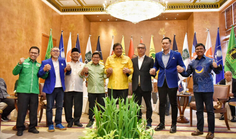 TOLAK PEMILU TERTUTUP— 
Agus Harimurti Yudhoyono (AHY), Airlangga Hartarto, Muhaimin Iskandar, Zulkifli Hasan, hingga Ahmad Syaikhu menolak pemilu proporsional tertutup usulan PDIP.