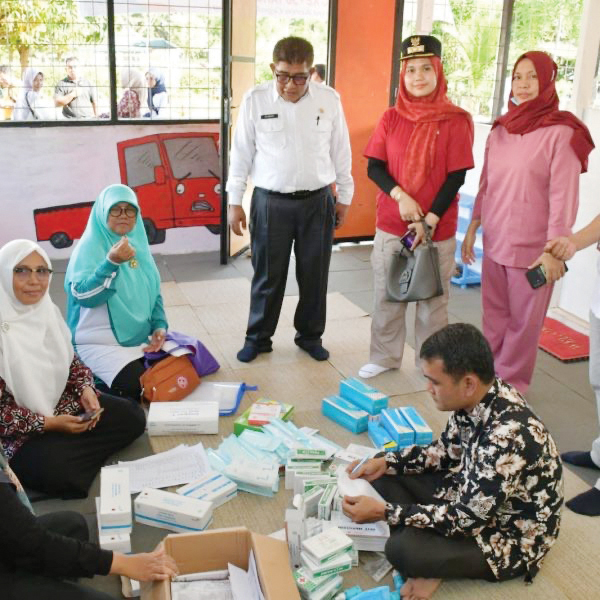 Hari Pertama Layanan KB Sejuta Akseptor di Agam