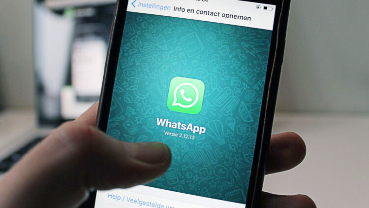 WASPADA— Wali Kota Padang, Hendri Septa mengajak masyarakat untuk waspada penipuan yang mengatasnamakan dirinya.