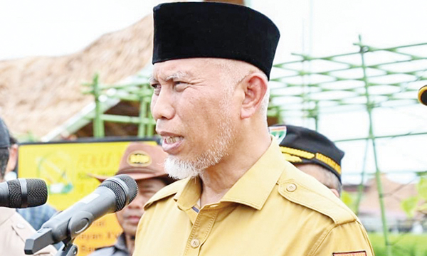 Jelang Hari Raya Kurban 1444 Hijriah, Kebutuhan 60 Ribu Ekor, Pemprov Suplai Sapi Luar Daerah 1 Mahyeldi Ansharullah
Gubernur Sumbar,