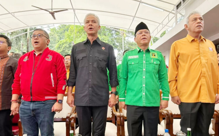 PERESMIAN— Bakal calon presiden (Capres) Ganjar Pranowo menghadiri peresmian Rumah Aspirasi Relawan Ganjar Pranowo di Jalan Diponegoro, Menteng, Jakarta Pusat, Kamis (1/6).