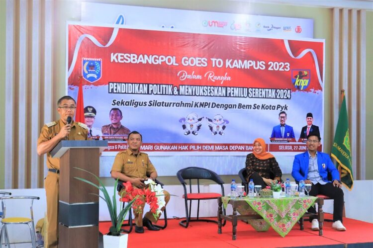 Rida Ananda Berikan Pendidikan Politik di UMSB Payakumbuh 1 PENDIDIKAN POLITIK— Pj.Wali Kota Payakumbuh, berikan kuliah pendidikan politik di Kampus UMSB Payakumbuh.