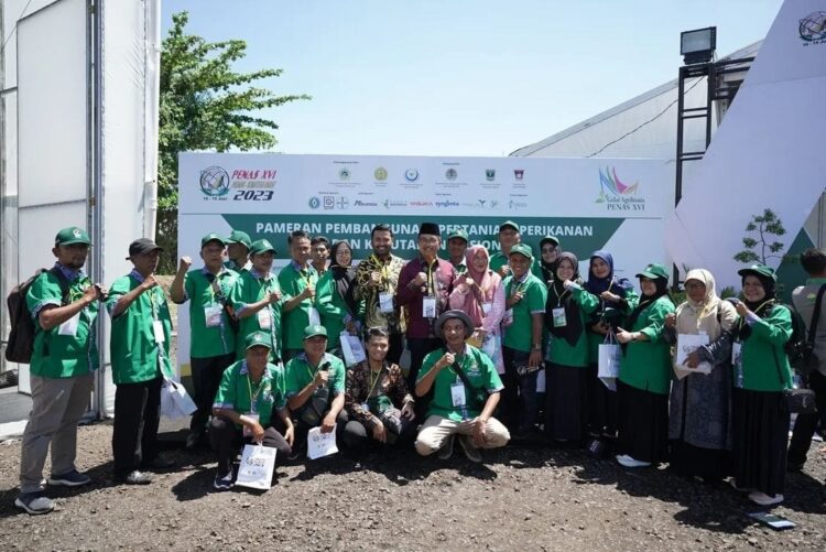 Solsel Terima Bantuan KUR Pertanian Sebesar Rp 50 Miliar dan Sejumlah Unit Pengolah Hasil Pertanian