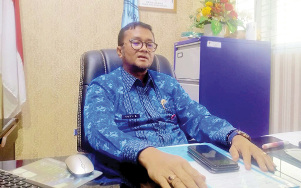 Yopi Kris­lova Kepala Dinas Pendidikan Kota Padang