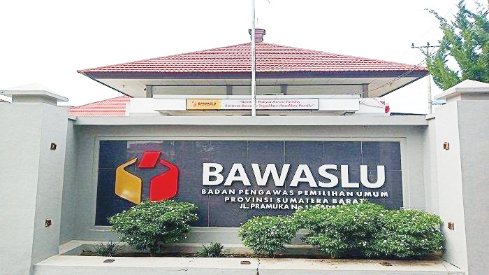 ILUSTRASI— Kantor Bawaslu Sumbar
