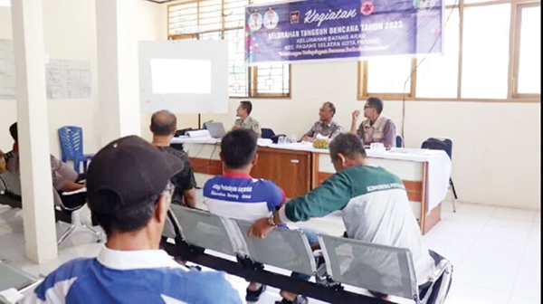 TANGGUH BENCANA— BPBD Kota Padang sudah menambah lima Kelurahan Tangguh Bencana (Keltana) yakni, Kelurahan Batang Arau, Kelurahan Seberang Padang, Kelurahan Bukit Gado-gado dan Kelurahan Kampung Pondok.