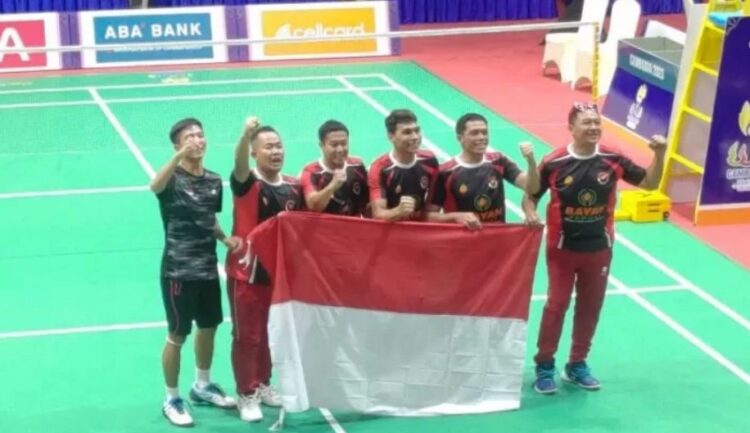 Tim Para-Bulu Tangkis Indonesia Sumbang Emas Pertama di APG 2023 1 RAIH MEDALI EMAS— Tim para-bulu tangkis Indonesia mempersembahkan medali emas di ASEAN Para Games 2023 Kamboja.