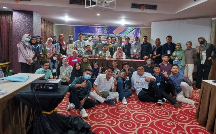 Cetak dan Kembangkan Pemuda Entrepreneur, Pemko Aktif Kirim Pemuda dan Pemudi ke Pelatihan 1 IKUTI PELATIHAN —Para peserta pelatihan kewirausahan bagi pemuda yang dikirim Pemko Solok mengikuti kegiatan.