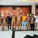 usai silaturahmi dengan bupati tokoh masyatrakat foto bersama