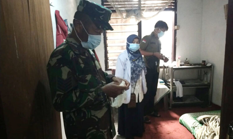 5 Hari Tak Pulang, Tukang Ojek Ditemukan Tewas Membusuk di Kabupaten Agam 1 MAYAT— Penemuan mayat yang menggegerkan warga di kawasan Tanjuang Mudiak, Jorong Rambai, Nagari Koto Malintang, Kabupaten Agam.