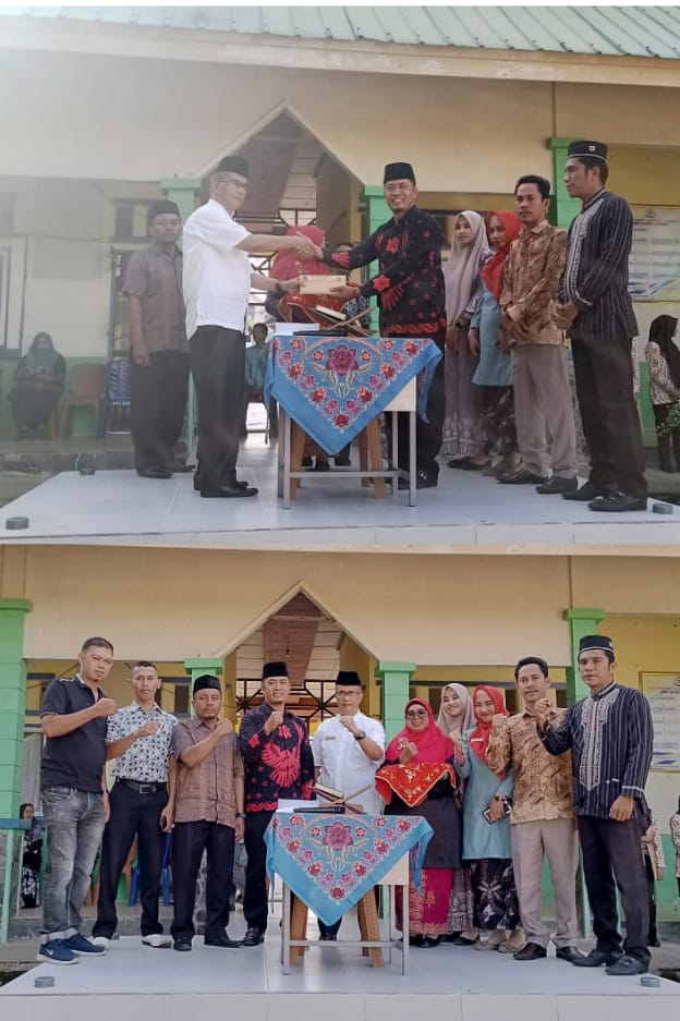 Alumni Solidaritas SMKN 2 Painan, Serahkan Santunan Kepada Keluarga Alumni 1 6dcf33f5 0188 4531 acd2 aff8040d2273