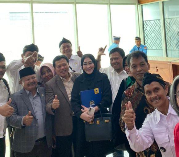 7e26bfa2 0f82 4abb 8c95 319fd13e839b