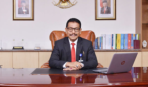 Muhamad Irsyad
Direktur Utama Bank Nagari