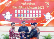 Kirab Pemilu Tiba di Dharmasraya, Sutan Riska Berharap Partisipasi Masyarakat Meningkat