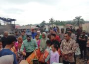 Pascamusibah Kebakaran Pasar Timpeh, Wabup Iradatillah Berikan Bantuan