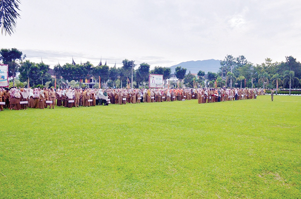 Pemkab Agam Gelar Apel Gabungan Perdana Pasca Libur Idul Adha 1444 Hijriah