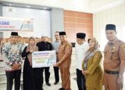 Ratusan Mustahik Terima Program Agam Cerdas dan Agam Sehat