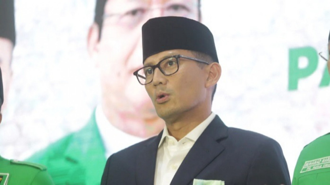 PPP Bahagia Sandiaga Uno Masuk 5 Besar Bacawapres Ganjar 1 Menteri Pariwisata dan Ekonomi Kreatif,
Sandiaga Uno