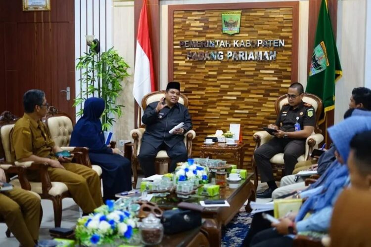 Bahas Penerbitan Sertifikat Tanah Ibu Kota Kabupaten Padangpariaman, Bupati Suhatri Bur Rapat Bersama Kajari dan BPN