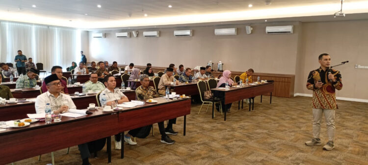 BIMTEK— DPRD Agam menggelar Bimtek bekerjasama dengan UBH selama 4 hari mulai 28 hingga 31 Juli 2023 di Hotel ZHM Premiere Padang.