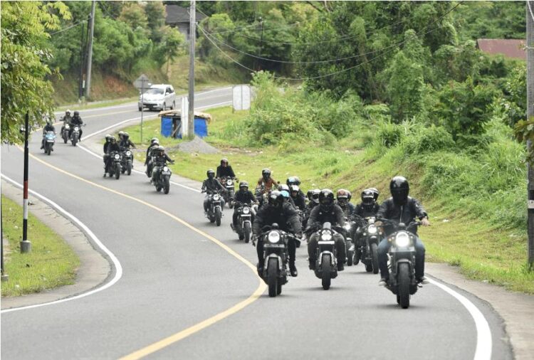 BEKENDARA— Yamaha memberikan beberapa tips kepada warga Sumbar agar tidak mengantuk saat mengendarai sepeda motor demi keamanan.