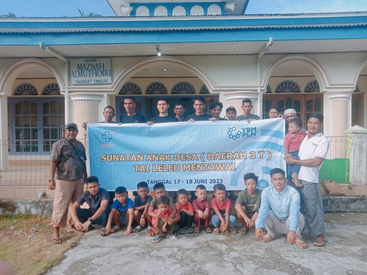 SUNATAN--PT PLN (Persero) melalui YBM  PLN UIP Sumbagteng  melaksanakan Program yang bertajuk Sunatan Anak Desa di daerah Terdepan, Terluar dan Tertinggal.