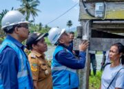 Program Sambung Listrik Donasi Pegawai, PLN Nyalakan 1.673 Rumah Keluarga Kurang Mampu