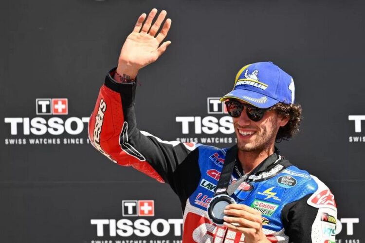 Alex Rins Resmi Mendarat ke Yamaha Musim Depan 1 MENANGI BALAPAN— Rider LCR Honda Alex Rins memenangi balapan MotoGP Amerika Serikat di Circuit of the Americas, Austin, Texas, Senin dinihari (17/4).