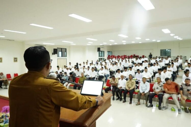 Buka Pelaksanaan Seleksi Balon Wali Nagari, Bupati Ingatkan Peserta untuk Tidak Percaya Isu dan Gosip 1 BUKA—Bupati Eka Putra Buka Pelaksanaan Seleksi Balon Wali Nagari.
