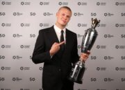 Samai Prestasi Nistelrooy, Haaland Raih PFA Player of The Year pada Musim Perdana