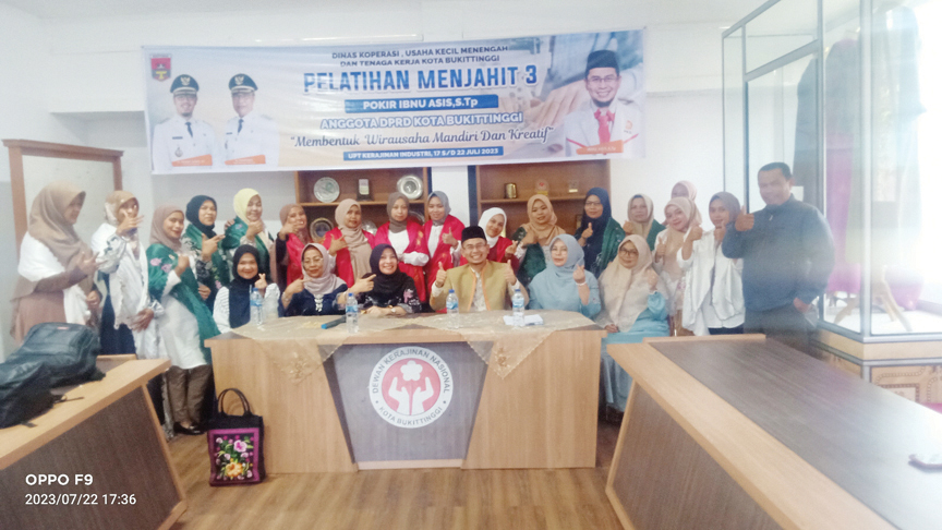 Ibnu Inisiasi Pelatihan Bordir Kerancang