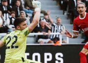 Nunez Brace, 10 Pemain The Reds Menang 2-1 Atas Newcastle