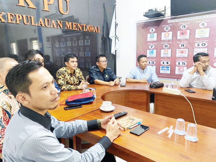 DCS Kepulauan Mentawai, Nihil Sengketa dan Tanggapan Masyarakat 1 KONFERENSI PERS— KPU Kabupaten Kepulauan Mentawai menggelar konferensi pers, Selasa (29/8).