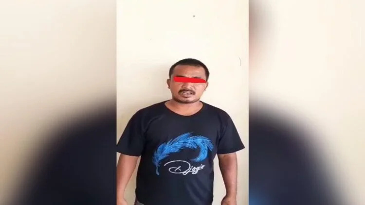 Gegara Viral, Pria Pemalak Sopir Truk Minta Maaf 1 MINTA MAAF— Pria yang sempat memaksa meminta uang kepada sopir truk di Kabupaten Dharmasraya meminta maaf.