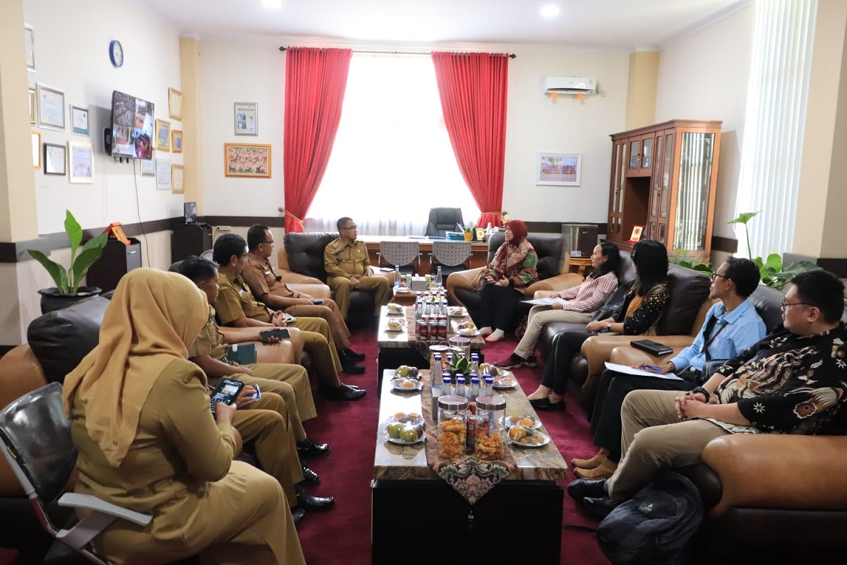 Pj.Wali Kota menerima kedatangan BPK RI sebelum dimulai pemeriksaan selama beberapa hari kedepan di Kantor Balai Kota Payakumbuh