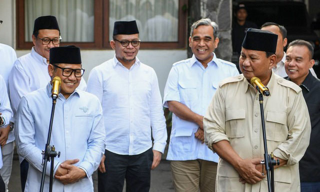 BERTEMU— Ketua Umum Partai Gerindra Prabowo Subianto (kanan) bersama dengan Ketua Umum Partai Kebangkitan Bangsa (PKB) Muhaimin Iskandar (kiri).