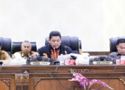 Ranperda Pencegahan dan Peningkatan Kualitas terhadap Perumahan dan Permukiman Kumuh, Tujuh Fraksi DPRD Agam Berikan Tanggapan