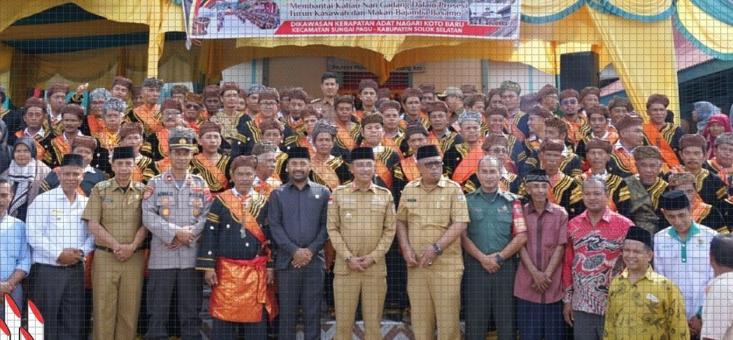 giat adat foto bersama