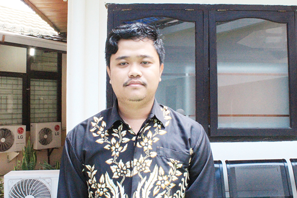 Eris Nanda (Ketua Bawaslu Kota Padang), Laporan sudah Masuk, Tinggal Diperiksa 1 Eris Nanda
(Ketua Bawaslu Kota Padang)