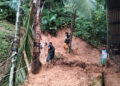 Hujan Deras, Longsor Terjang Rumah Warga