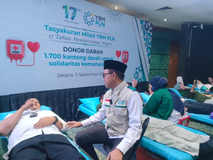 cekal stunting— PT PLN (Persero) melalui Yayasan Baitul Maal (YBM) PLN menyalurkan 17 ribu paket gizi dalam rangkaian program Cegah dan Tangkal (cekal) stunting.