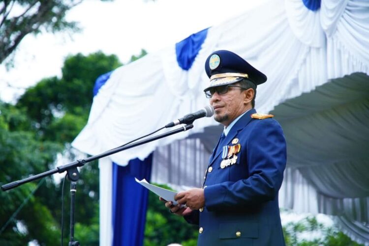 Harhubnas menjadi Momentum Perbaiki Sektor Tranportasi 1 IRUP HARHUBNAS— Bupati Tanahdatar Eka Putra saat memimpin upacara peringatan Harhubnas di Pagaruyung.