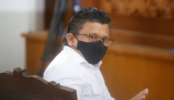 Ferdy Sambo CS Resmi Huni Lapas Cibinong, Dijamin Tidak Ada Perlakuan Istimewa 1 Mantan Kadiv Propam Mabes Polri, Ferdy Sambo, terpidana kasus pembunuhan berencana terhadap Nofriansyah Yosua Hutabarat alias Brigadir J resmi ditahan di Lapas Cibinong.